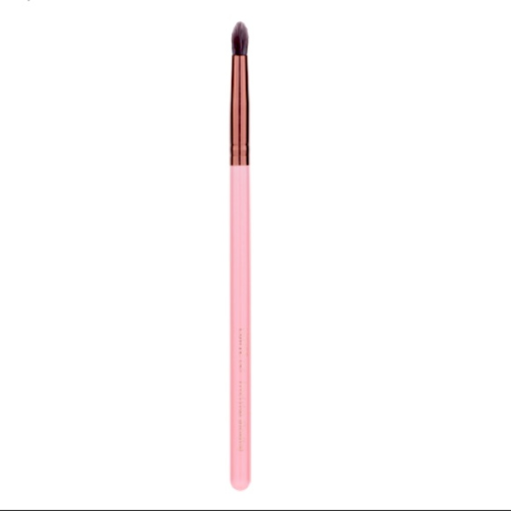 Luxie Precision Blending Brush #243 NEW
